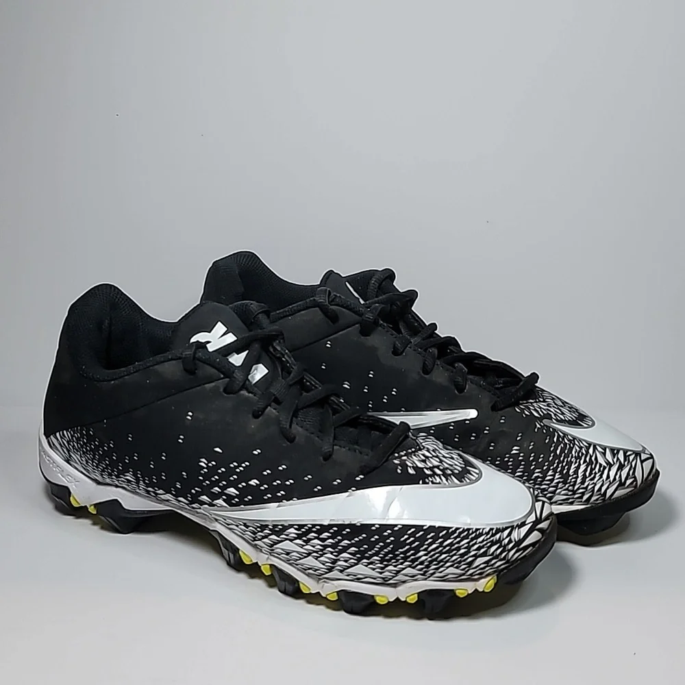 Nike Vapor Shark2 Fastflex mens 7 low top football cleats athletic black white